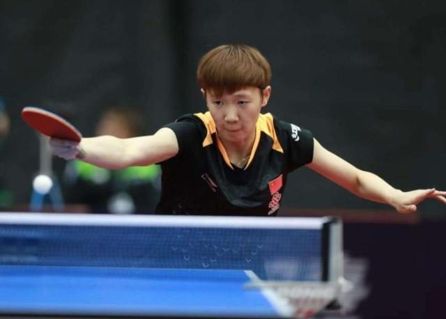 他的个人职 他的个人职